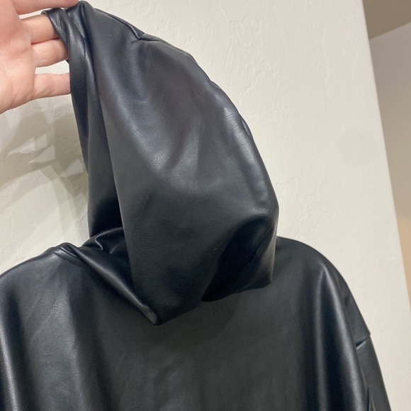 Fabletics black vegan leather hoodie size small. NWT. - Picture 11 of 13